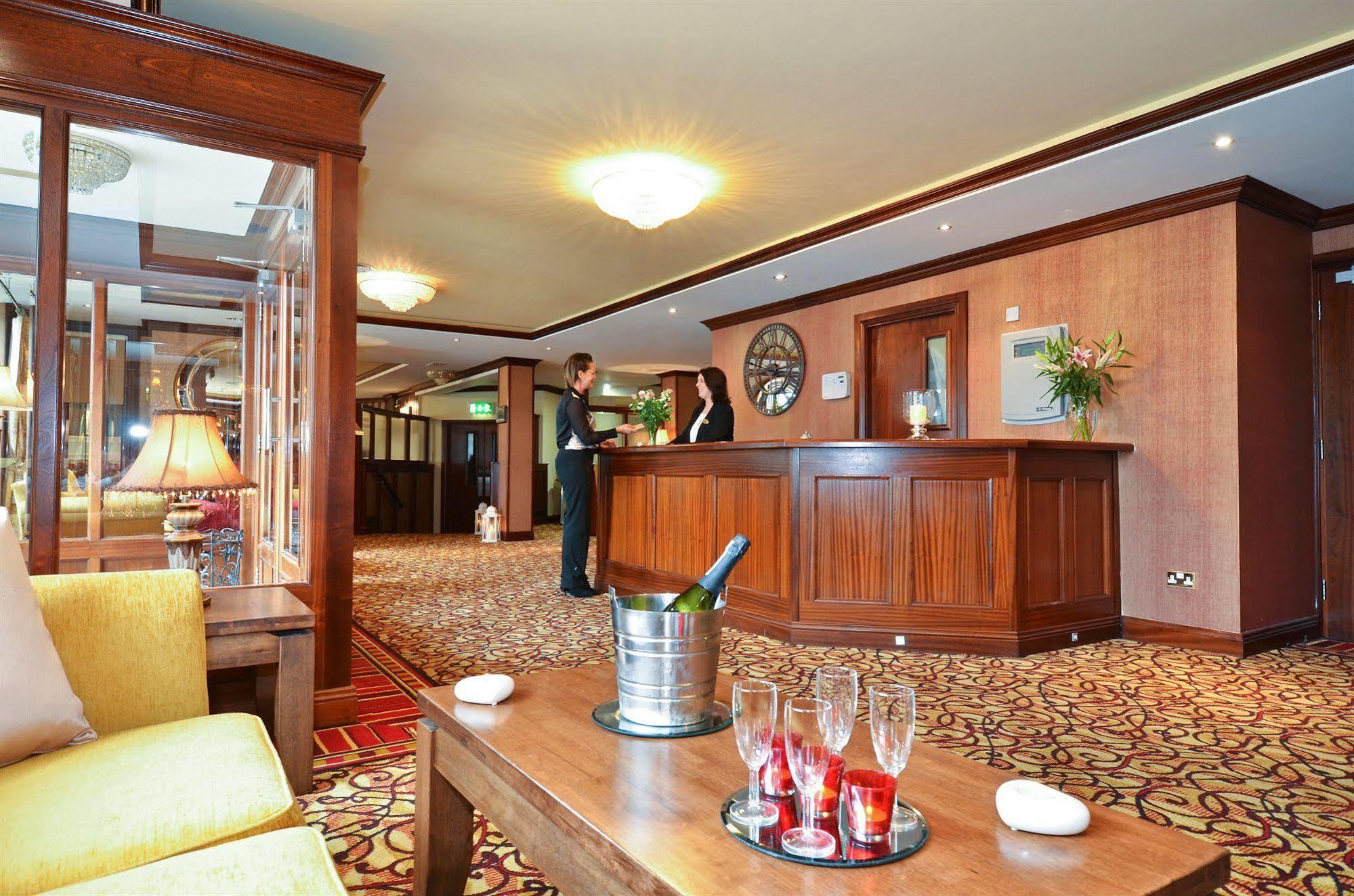 Hotel Newport Newport  Exterior foto